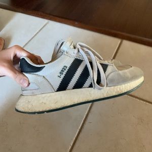 ADIDAS I-5923 WHITE GRAY BLACK MENS 6 WOMENS 7